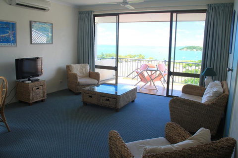 Ocean Views At Whitsunday Terraces Resort - Holiday Adelaide 9