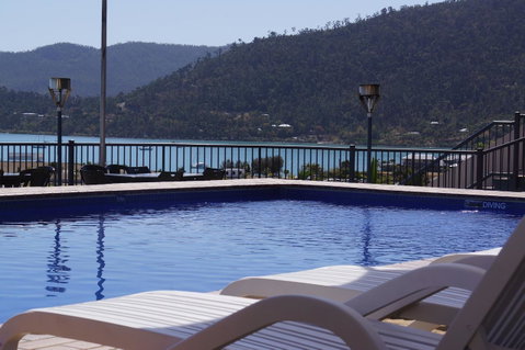 Ocean Views At Whitsunday Terraces Resort - Holiday Adelaide 4