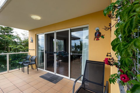 Sunlit Waters Studio Apartments - Holiday Adelaide 32