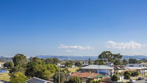 Boardwalk Burleigh Beach - Official - Holiday Adelaide 44