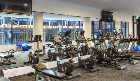 Boardwalk Burleigh Beach - Official - Holiday Adelaide 23