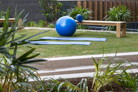 Boardwalk Burleigh Beach - Official - Holiday Adelaide 32