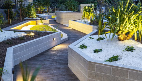 Boardwalk Burleigh Beach - Official - Holiday Adelaide 34