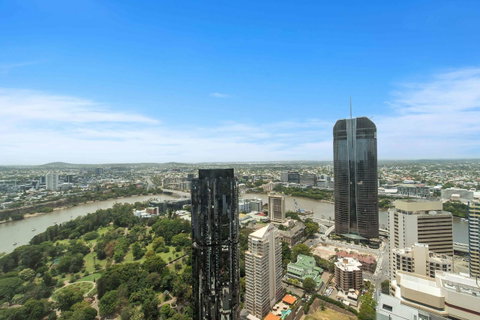 Brisbane Skytower By CLLIX - Holiday Adelaide 32
