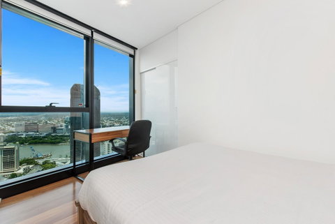 Brisbane Skytower By CLLIX - Holiday Adelaide 30