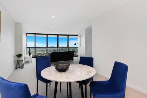 Brisbane Skytower By CLLIX - Holiday Adelaide 17