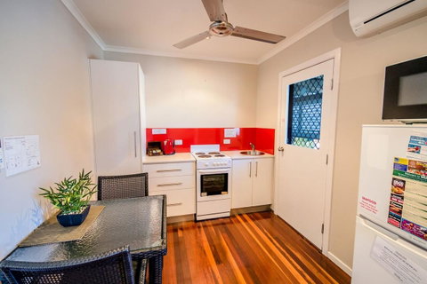 Airlie Apartments - Holiday Adelaide 18