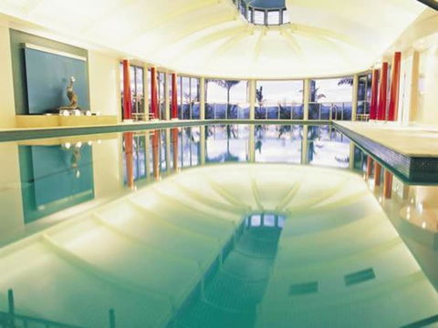 Beach Stay - Ocean & Riverview Resort Chevron Renaissance Central Surfers Paradise - Holiday Adelaide 16