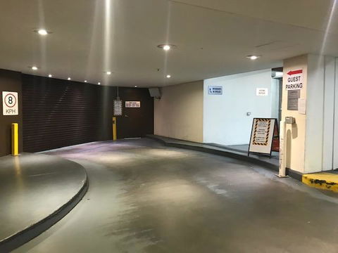 Beach Stay - Ocean & Riverview Resort Chevron Renaissance Central Surfers Paradise - Holiday Adelaide 31