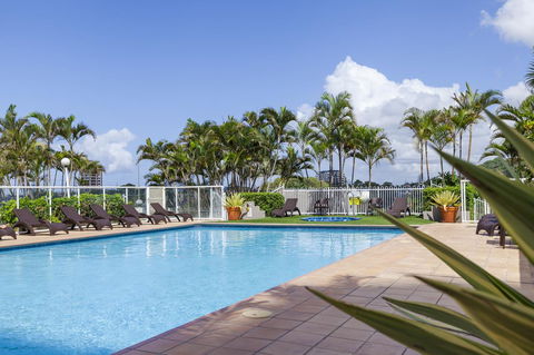 Points North Apartments - Holiday Adelaide 1