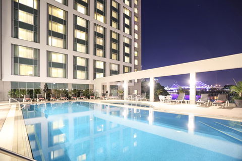 Stamford Plaza Brisbane - Holiday Adelaide 2
