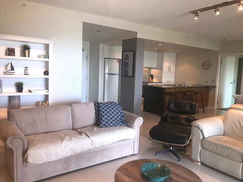 Proximity Waterfront Apartments - Holiday Adelaide 5