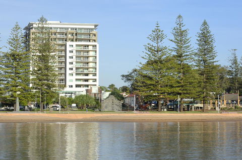 Proximity Waterfront Apartments - Holiday Adelaide 37
