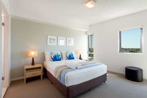 Proximity Waterfront Apartments - Holiday Adelaide 28