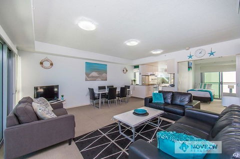 Proximity Waterfront Apartments - Holiday Adelaide 26