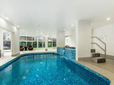 Sunbird Beach Resort Main Beach - Holiday Adelaide 42