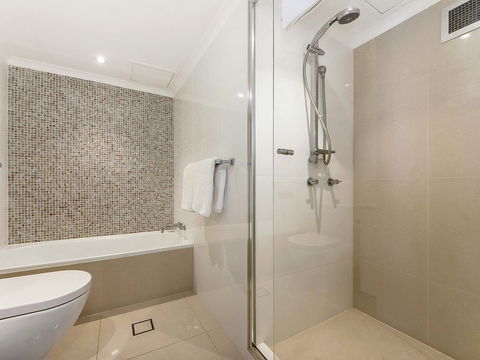 Sunbird Beach Resort Main Beach - Holiday Adelaide 20