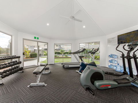 Sunbird Beach Resort Main Beach - Holiday Adelaide 40