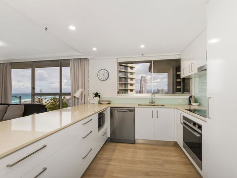 Sunbird Beach Resort Main Beach - Holiday Adelaide 35