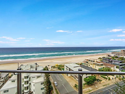 Sunbird Beach Resort Main Beach - Holiday Adelaide 3