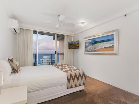 Sunbird Beach Resort Main Beach - Holiday Adelaide 12