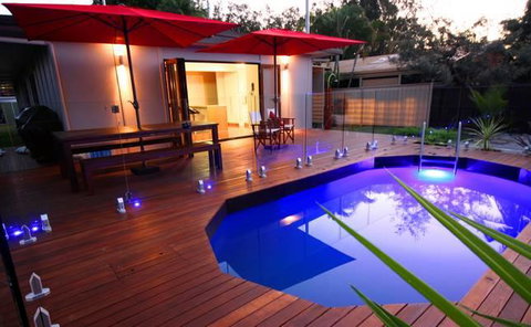 Beach House On Jones Parade, Central Coolum Beach - Holiday Adelaide 1