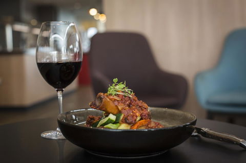 Ibis Mackay - Holiday Adelaide 12