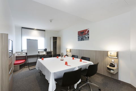 Ibis Mackay - Holiday Adelaide 40