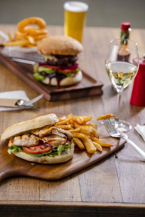 Ibis Mackay - Holiday Adelaide 17