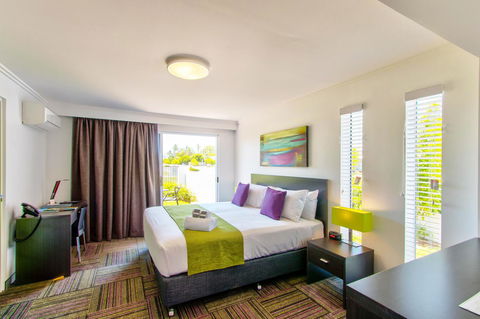 Mackay Oceanside Central Hotel Official - Holiday Adelaide 2