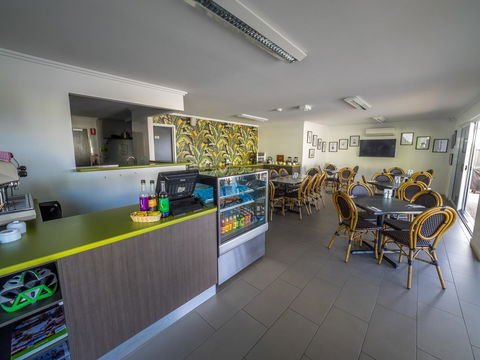 Mackay Oceanside Central Hotel Official - Holiday Adelaide 31