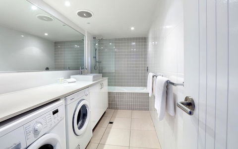 Peninsular Beachfront Resort - Holiday Adelaide 24