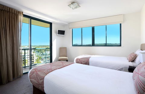 Peninsular Beachfront Resort - Holiday Adelaide 5