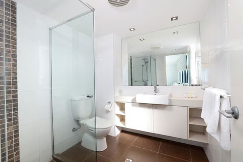 Peninsular Beachfront Resort - Holiday Adelaide 6