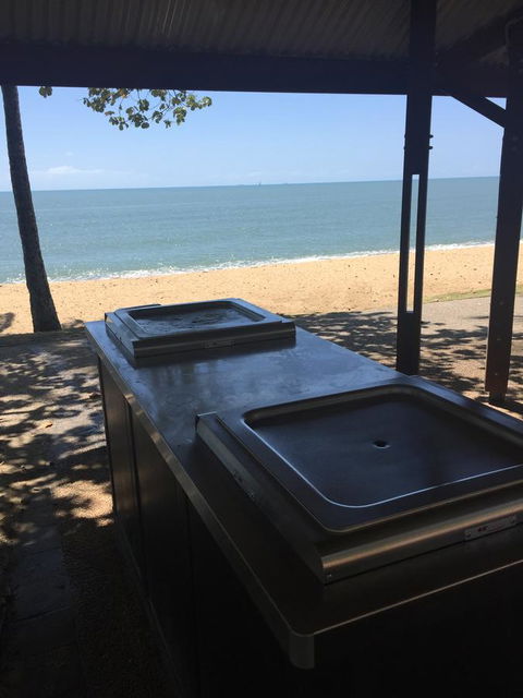Bella By The Beach - Holiday Adelaide 33