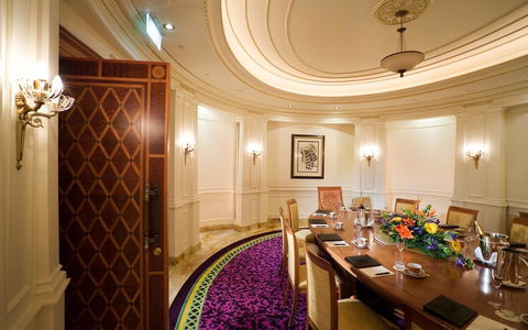 Imperial Hotel Gold Coast - Holiday Adelaide 38