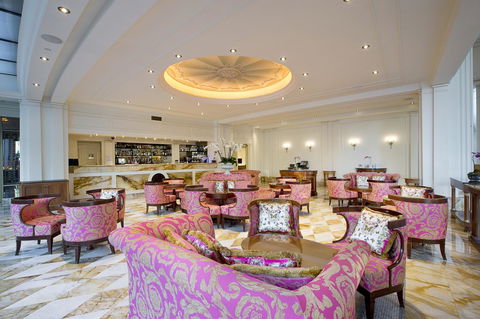 Imperial Hotel Gold Coast - Holiday Adelaide 12