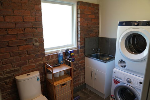 McCarthy Grove Maleny - Holiday Adelaide 11