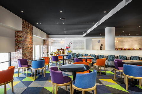 Ibis Styles Brisbane Elizabeth Street - Holiday Adelaide 12