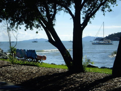 Montipora Unit 3 - In The Heart Of Airlie, Wi-fi And Netflix - Holiday Adelaide 17