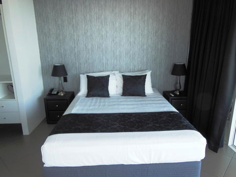 Crystal Bay On The Broadwater - Holiday Adelaide 31