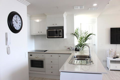 Crystal Bay On The Broadwater - Holiday Adelaide 12