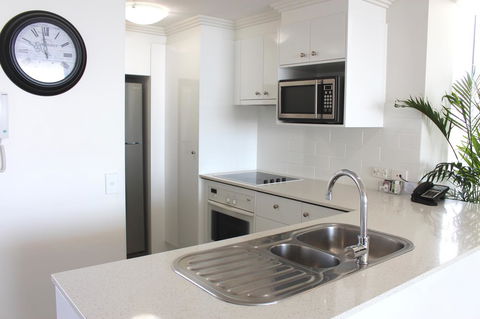 Crystal Bay On The Broadwater - Holiday Adelaide 15