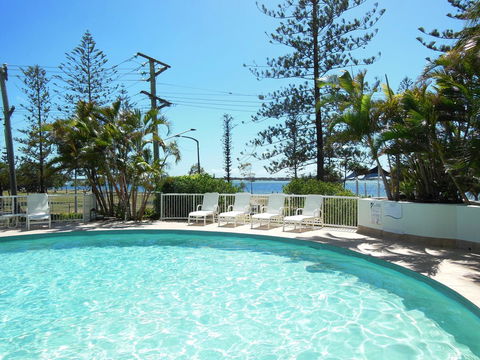 Crystal Bay On The Broadwater - Holiday Adelaide 9