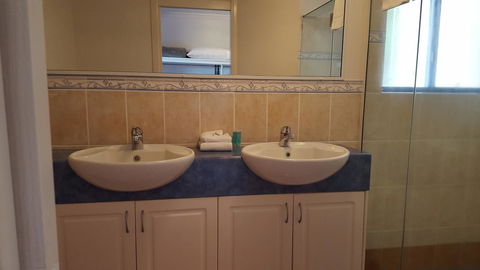 Sea Star Apartments - Holiday Adelaide 29