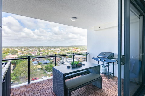 Sunset Retreat Mooloolaba - Holiday Adelaide 15