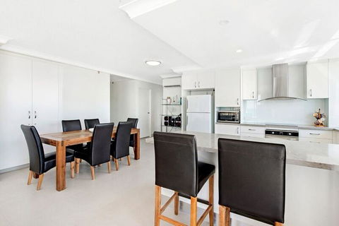 ULTIQA Beach Haven On Broadbeach - Holiday Adelaide 14