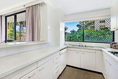 ULTIQA Beach Haven On Broadbeach - Holiday Adelaide 36