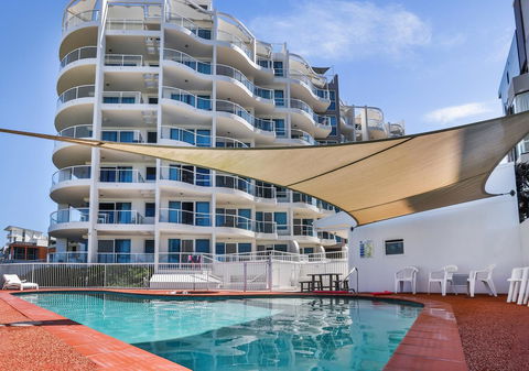 Regency On The Beach - Holiday Adelaide 2