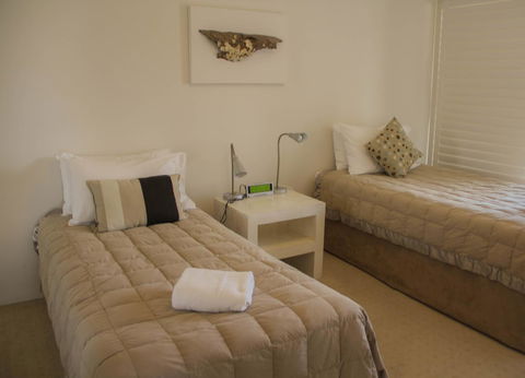 De Ville Apartments - Holiday Adelaide 1